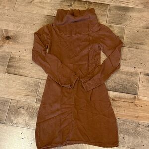 Brown Long Sleeve Turtleneck Dress